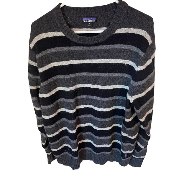 Patagonia Men's Large Crewneck Sweater Great Condition - Picture 1 of 3